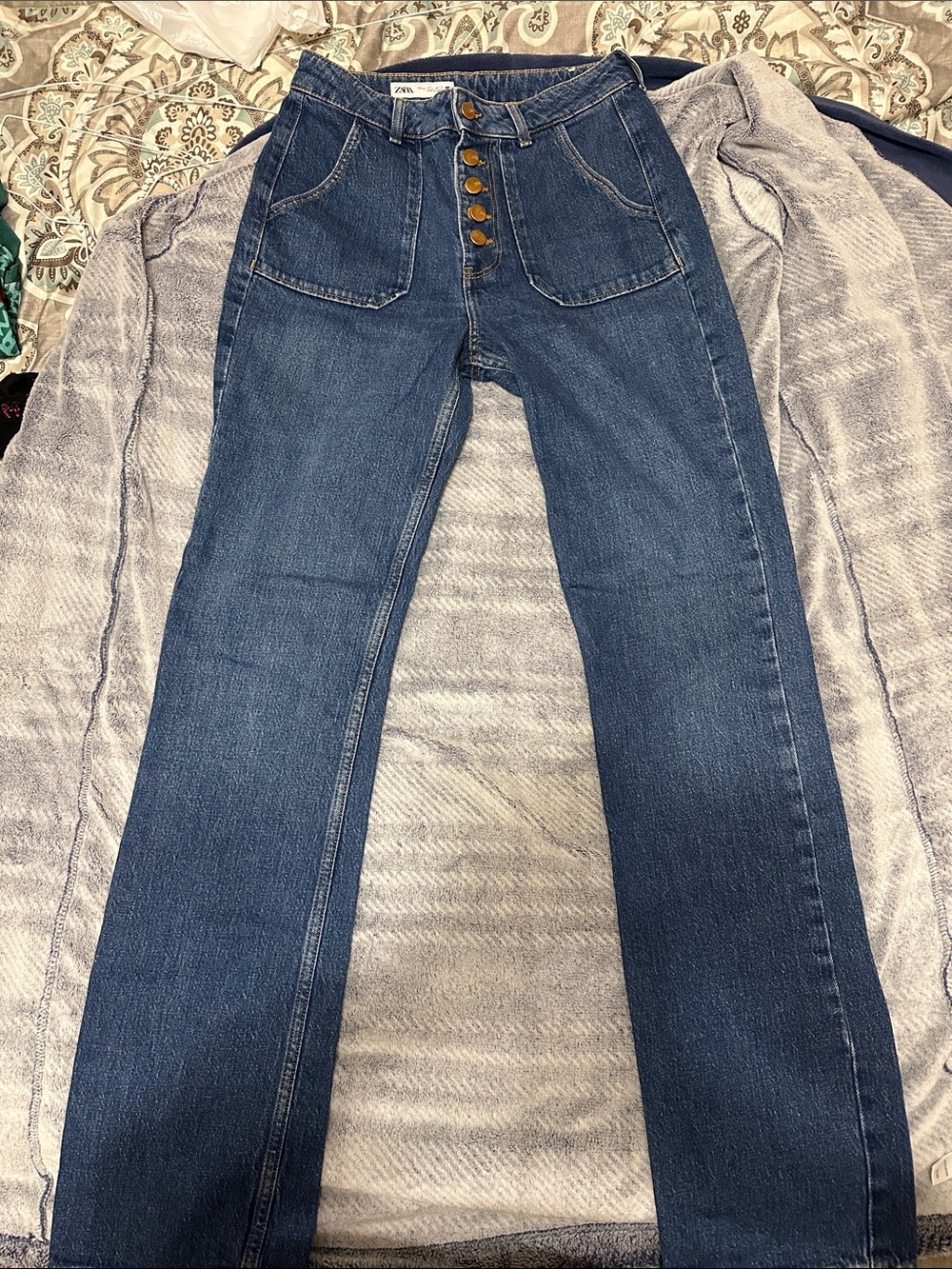 ZARA Dark Blue High-Rise Button-Front Jeans - Picture 2 of 5